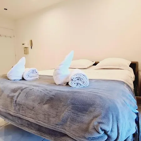 Apartamento Charming With Terrace