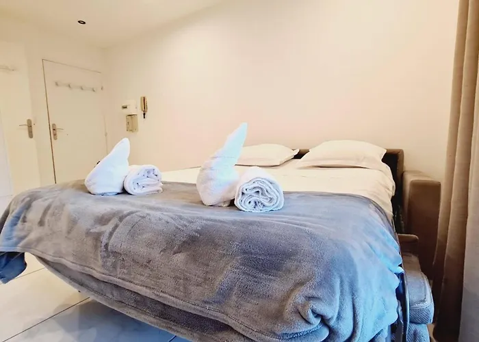 Appartamento Charming With Terrace